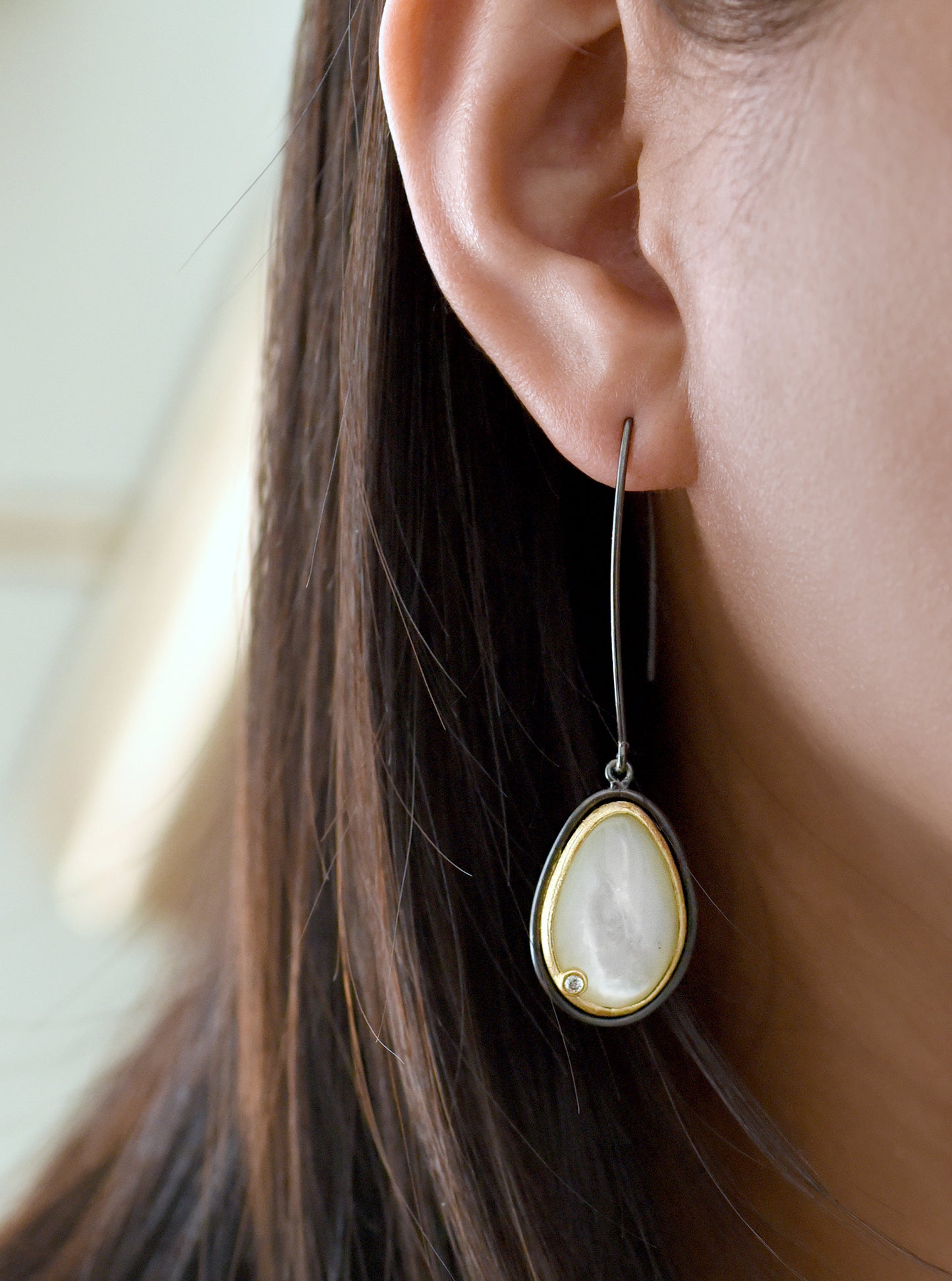 Shelly Teardrop Dangle Earrings