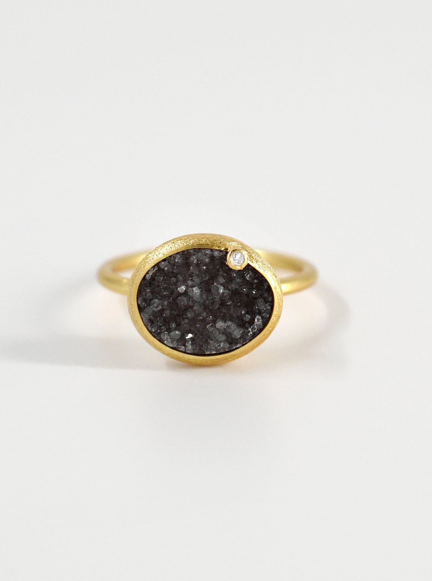 Shining Druzy Small Oval With Genuine Diamond Ring