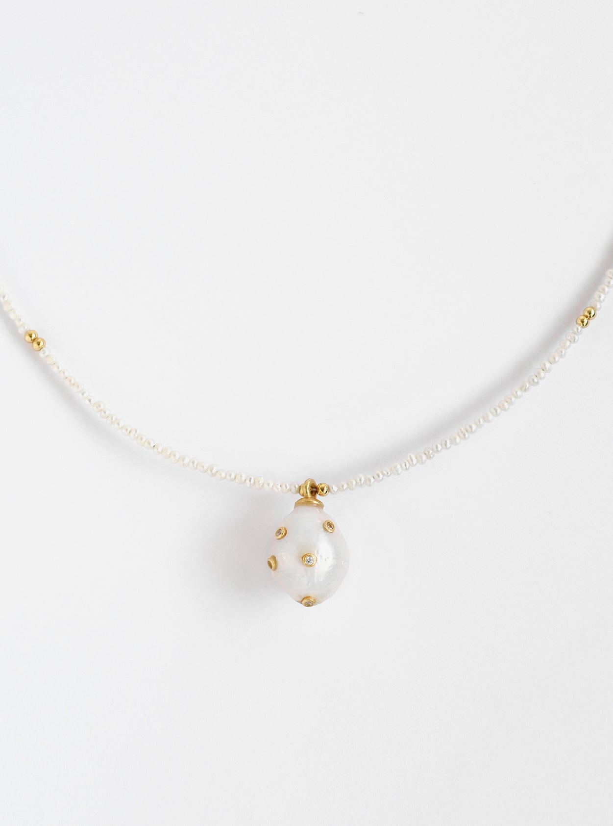 Natural Baroque Pearl with beaded Pearl Necklace