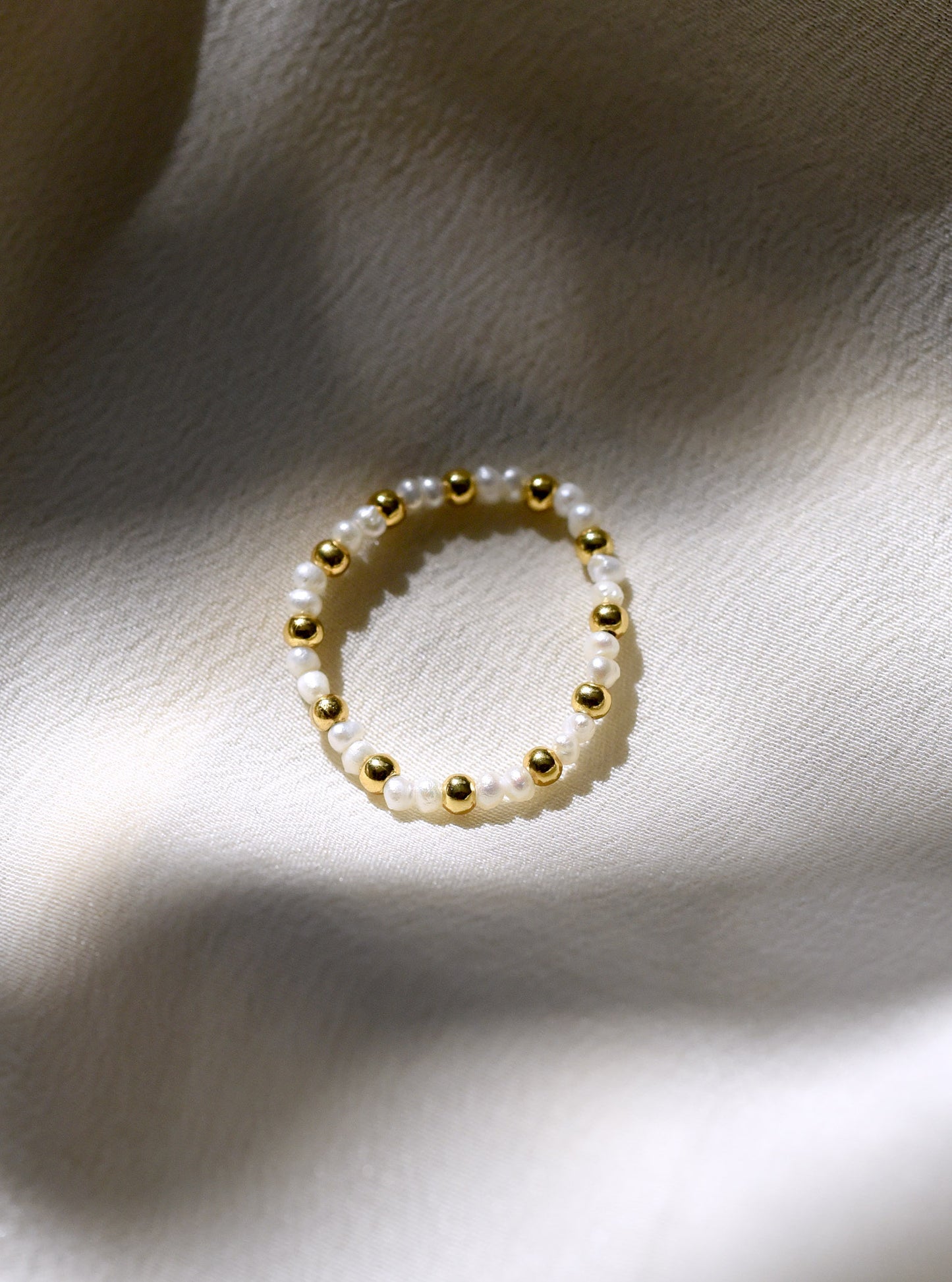 Stretchable Beaded Ring