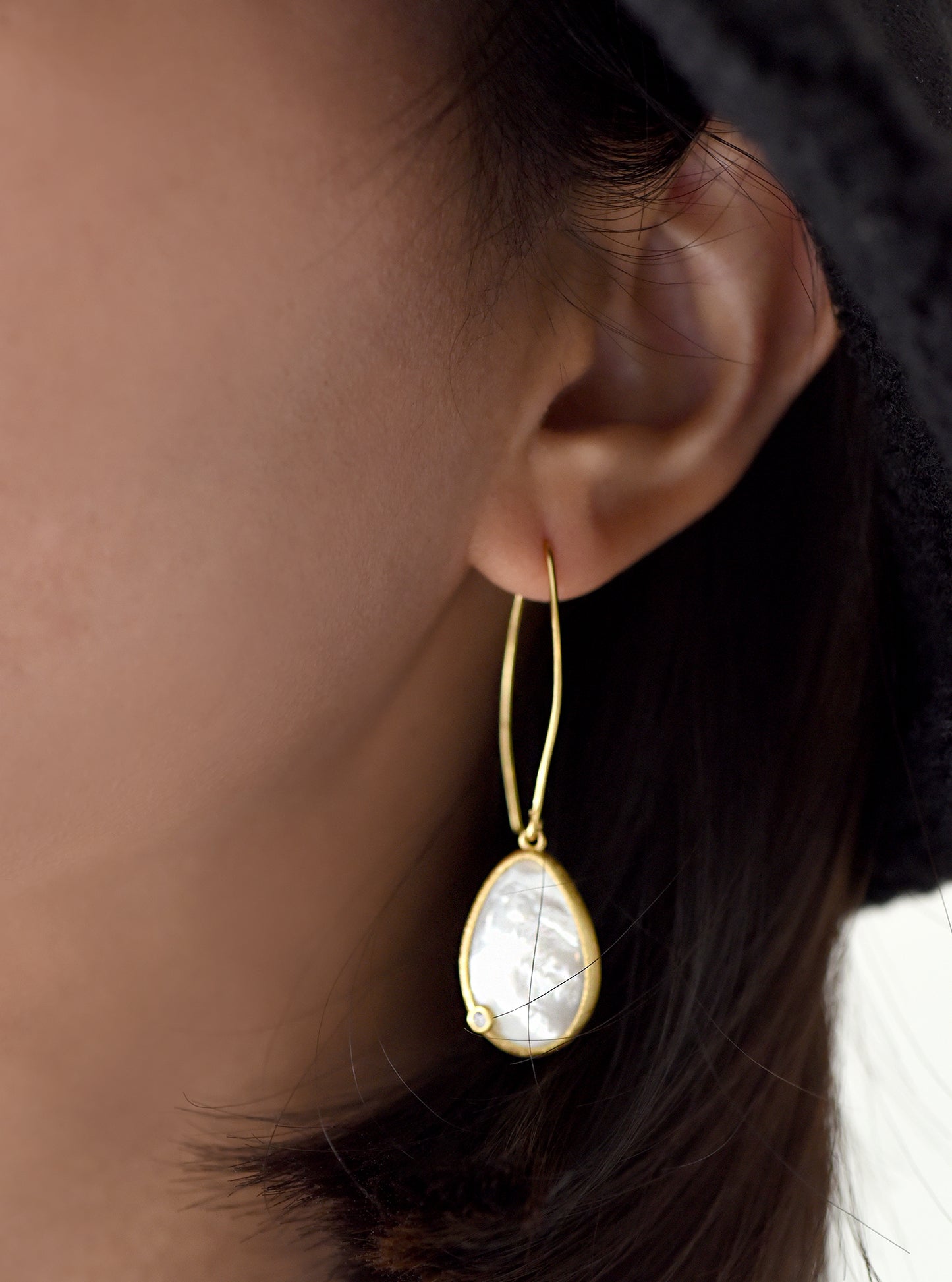 Shelly Teardrop Dangle Earrings