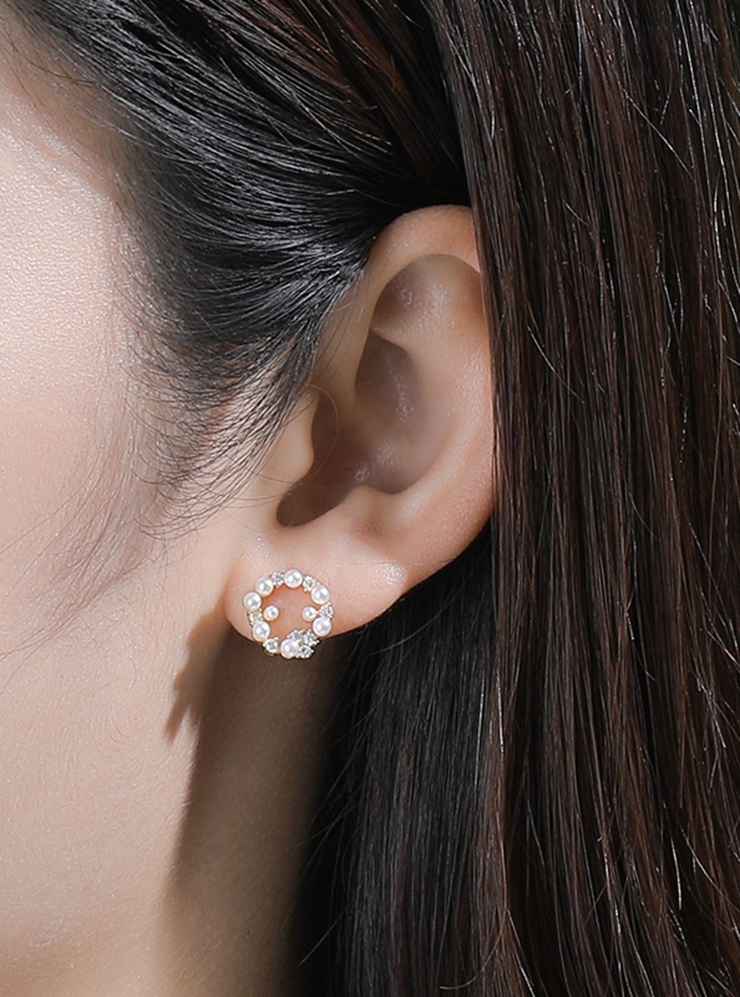 Zircon Shell Pearl Stud Earrings