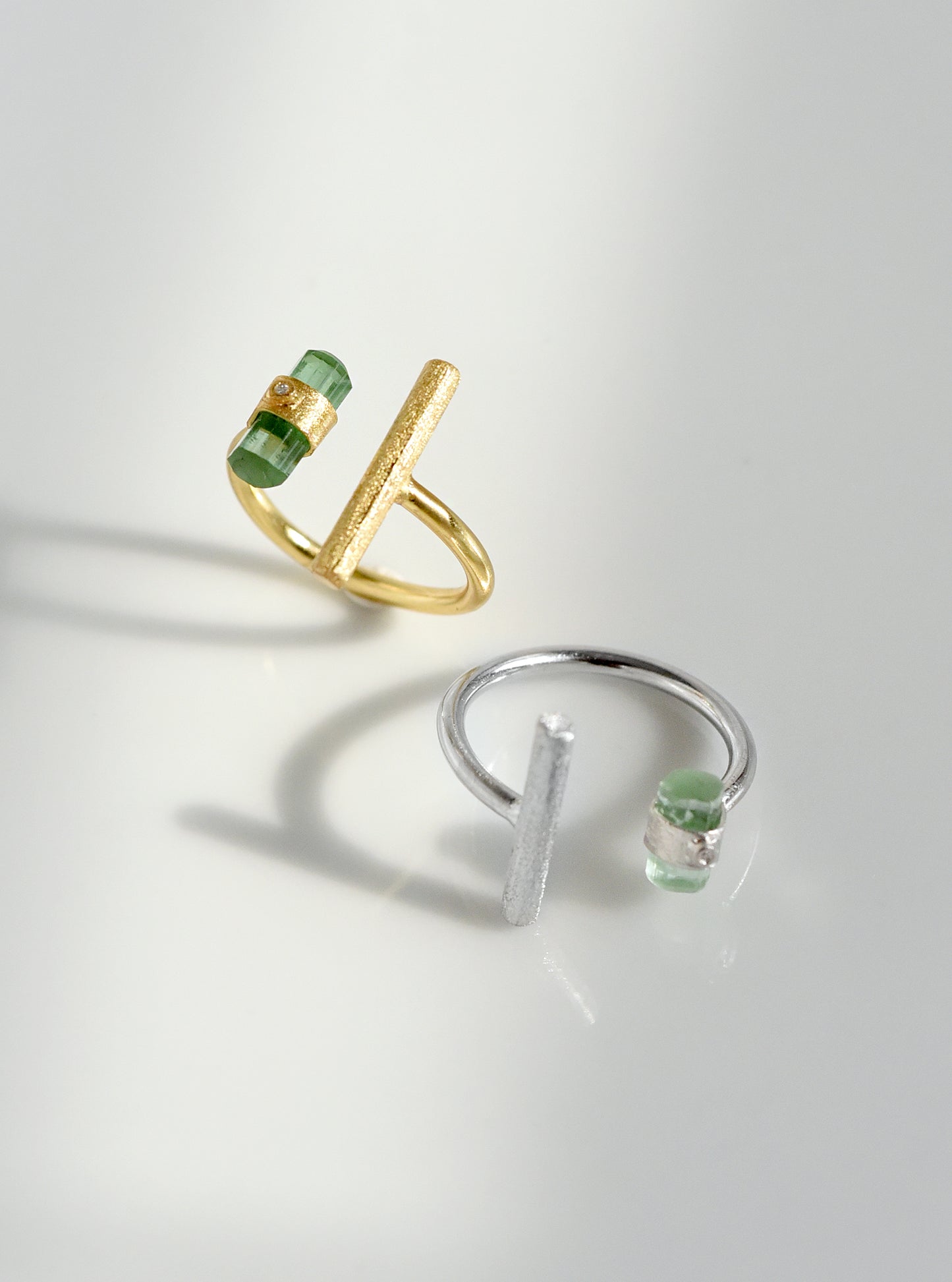 Plain Bar Tourmaline With Diamond Ring