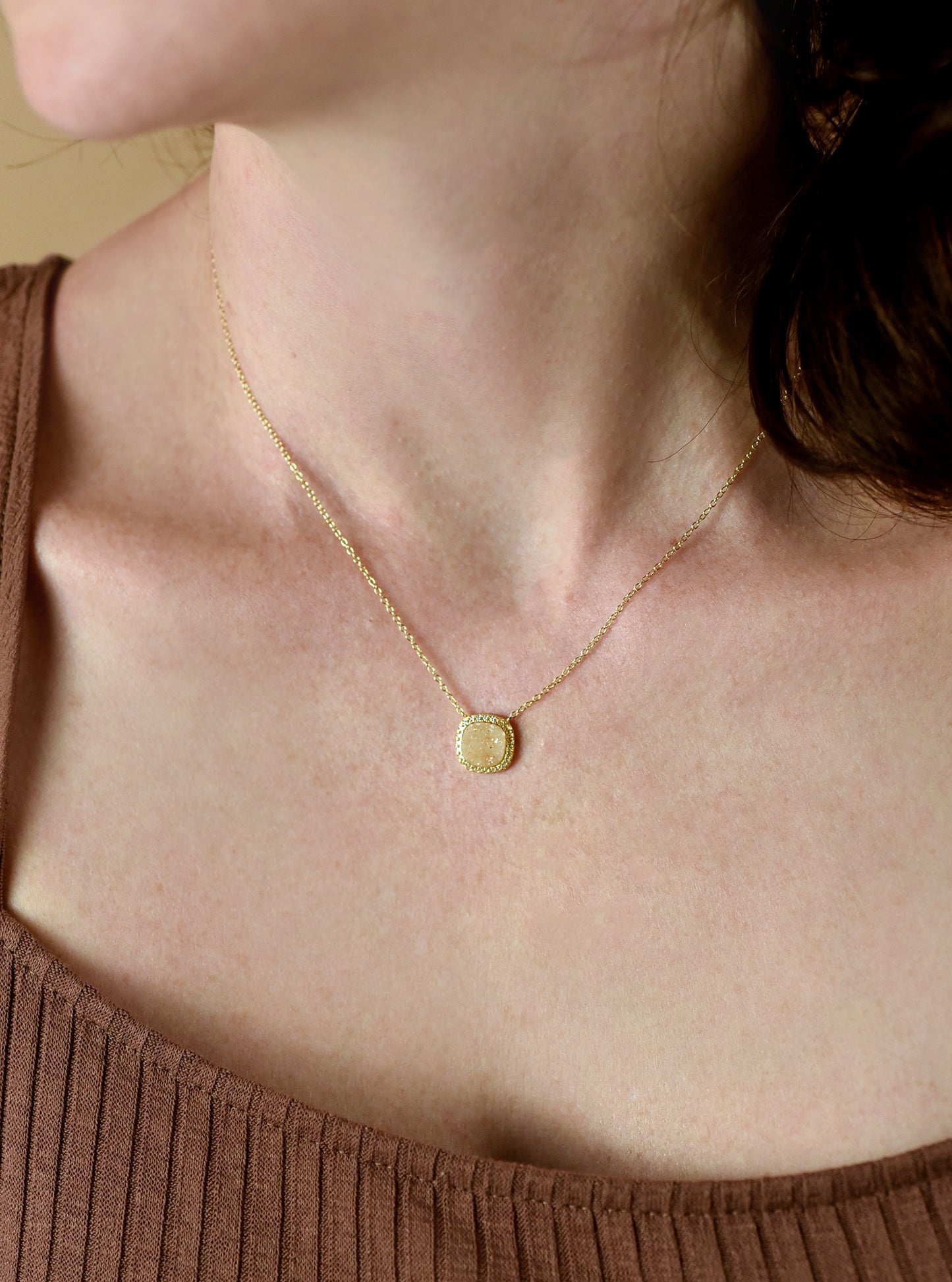Glitter Druzy Mini Cushion Necklace