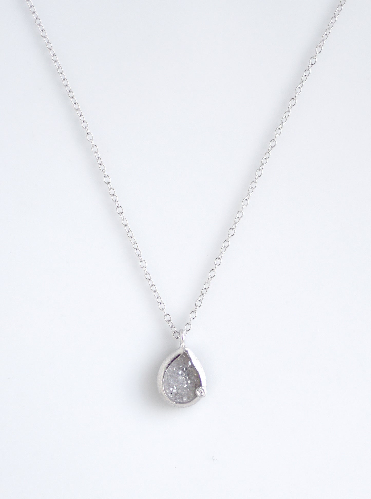 Shining Druzy Small Teardrop Genuine Diamond Necklace