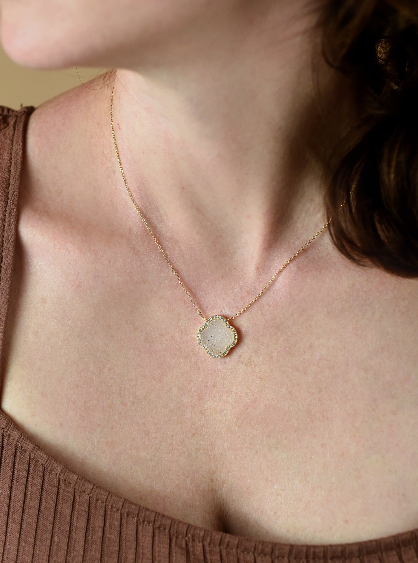 Glitter Druzy Flower Necklace