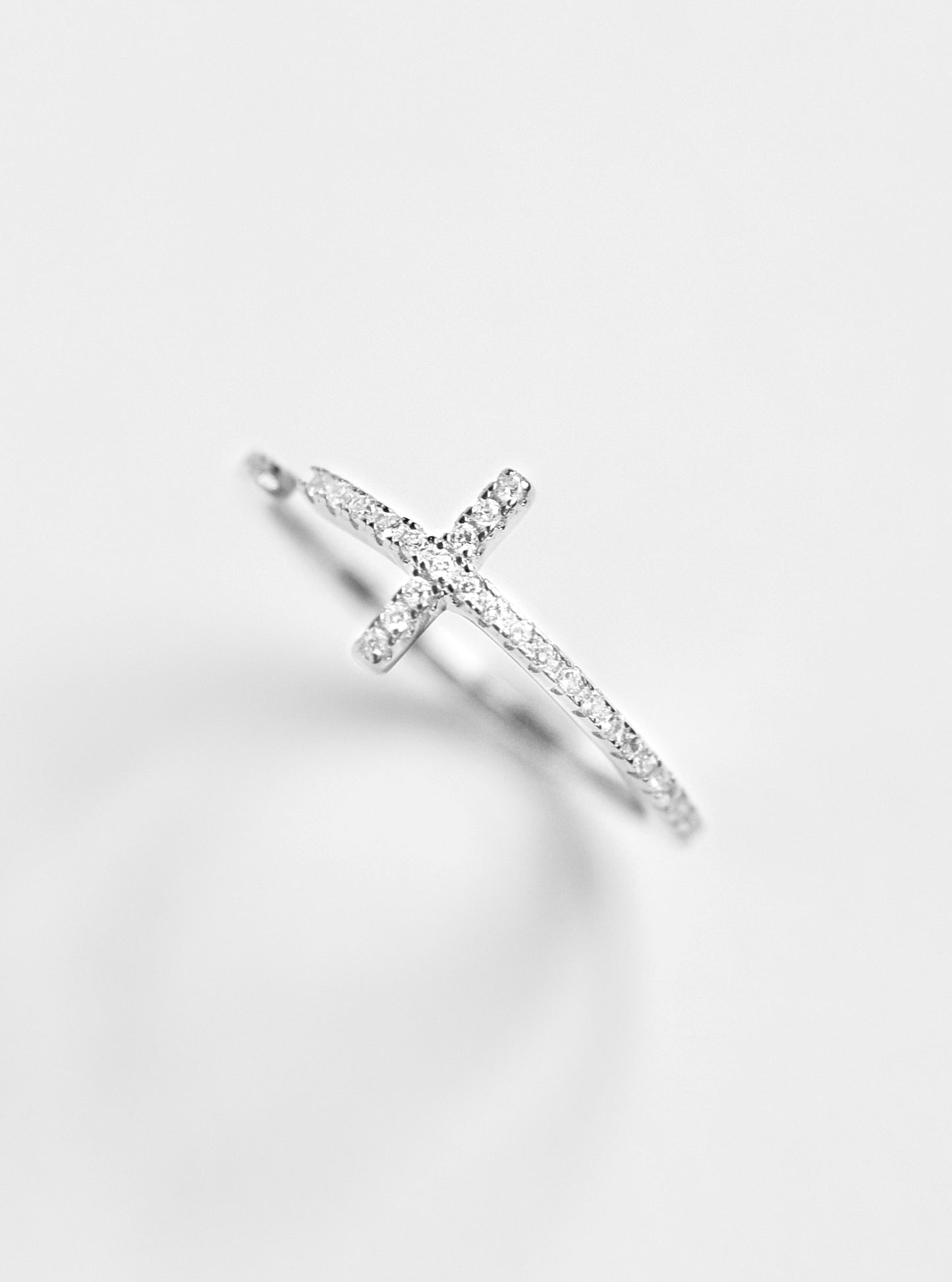 Adjustable CZ Cross Ring