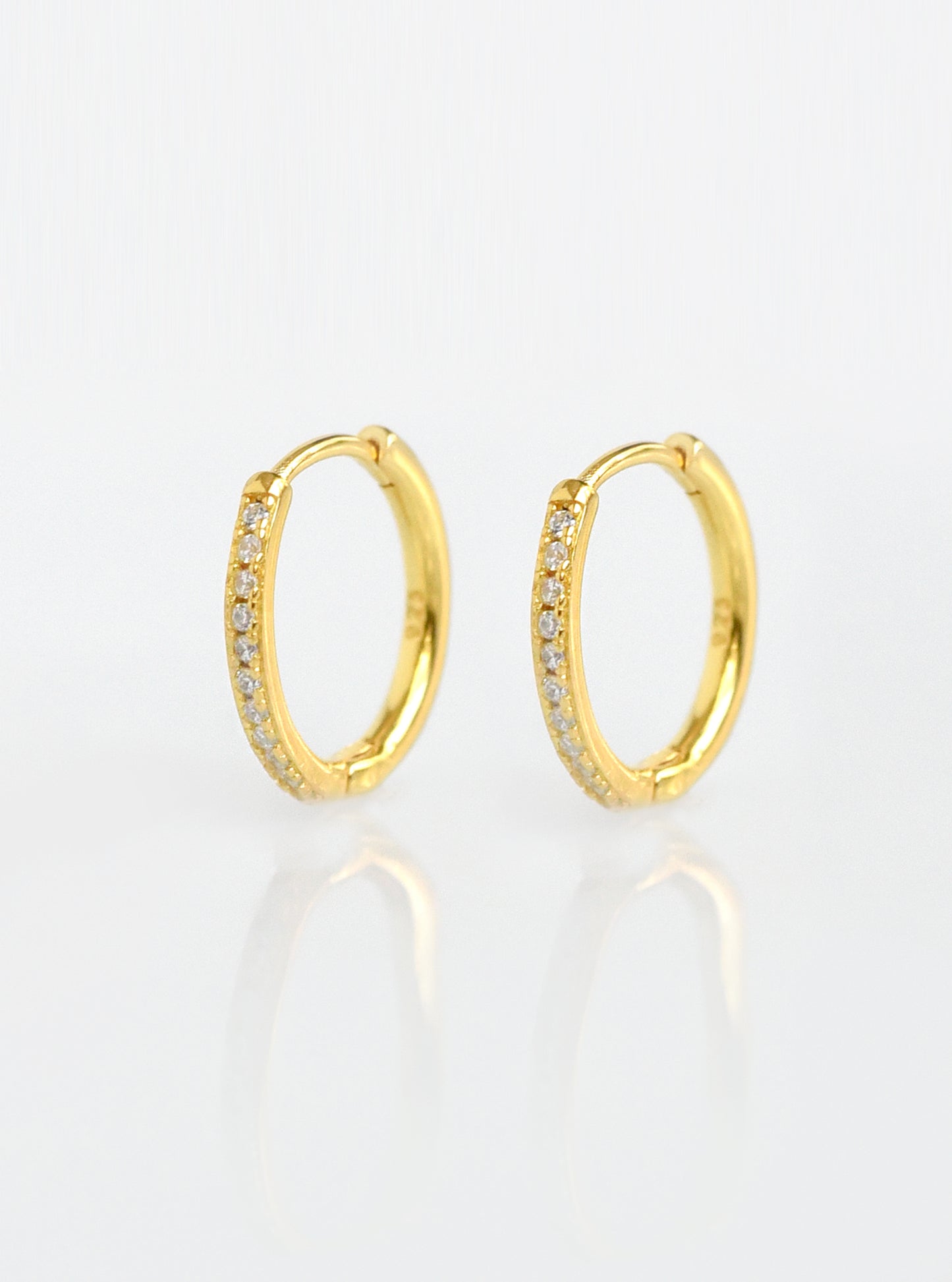 Mini Huggie Earring