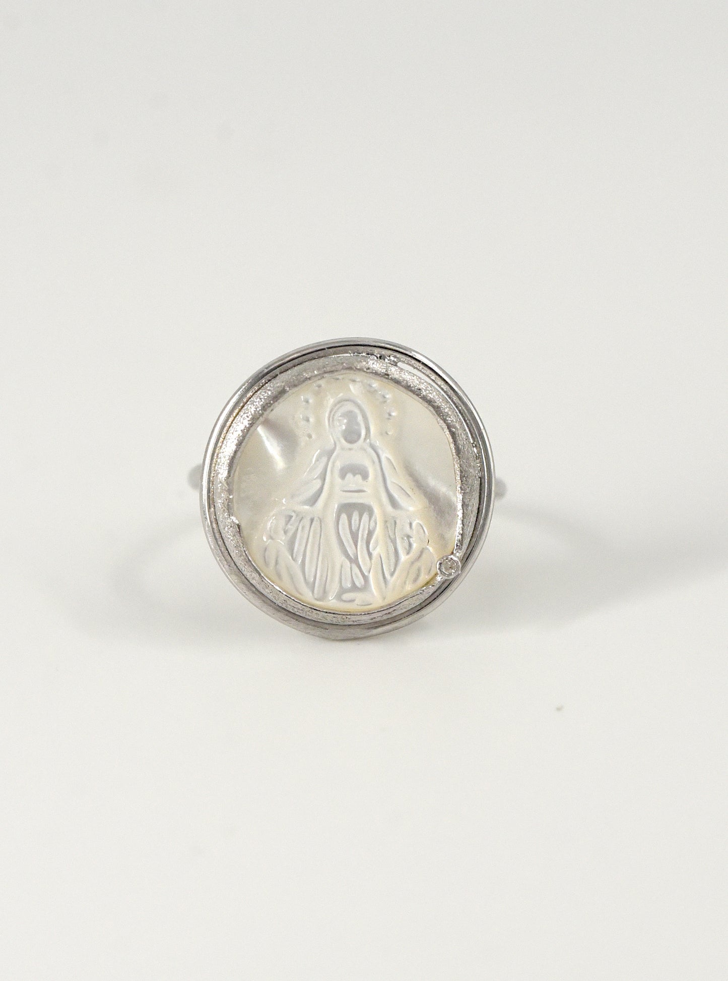 Virgin Mary Craved
Mother of Pearl Ring