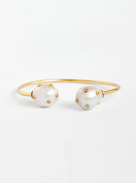 atelier el Drop bangle（K10＋pearl） MILLER pearl drop bangle – Tracy Savage Jewelry