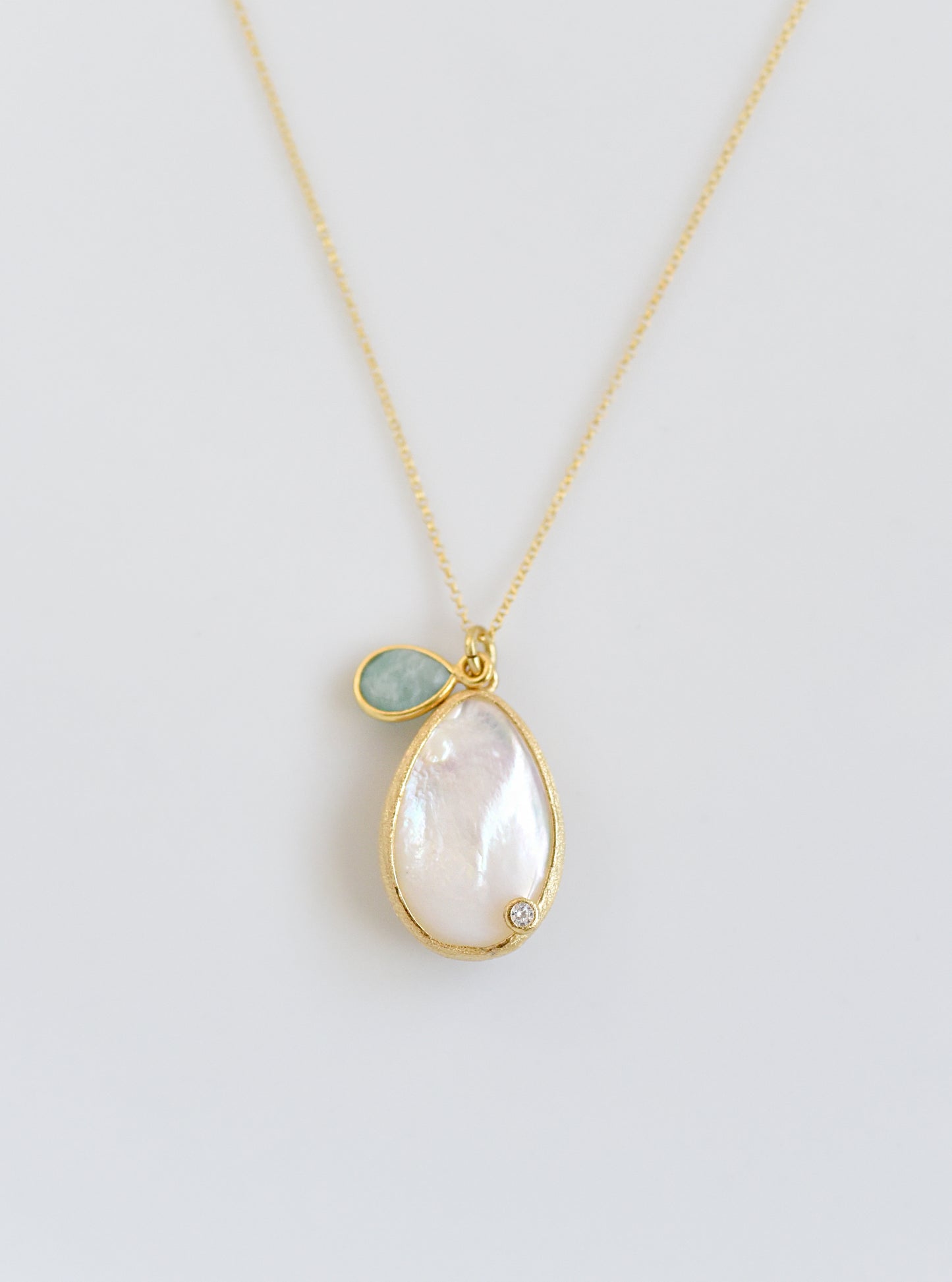 Mother of Pearl with Gemstone Dangle Necklace